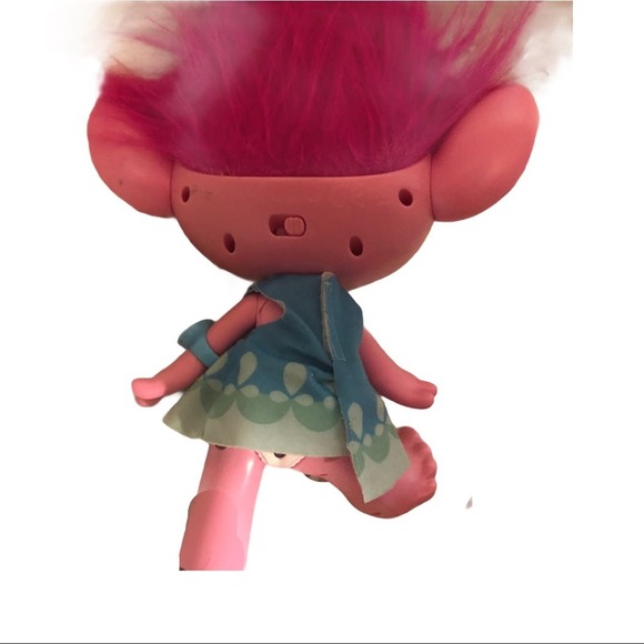 Pixar Trolls Movie Hug Time Poppy Doll Toy Light-up Talk Toy - Picture 3 of 7